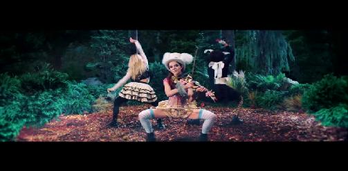 Lindsey Stirling Ft. ZZ Ward - Hold My Heart